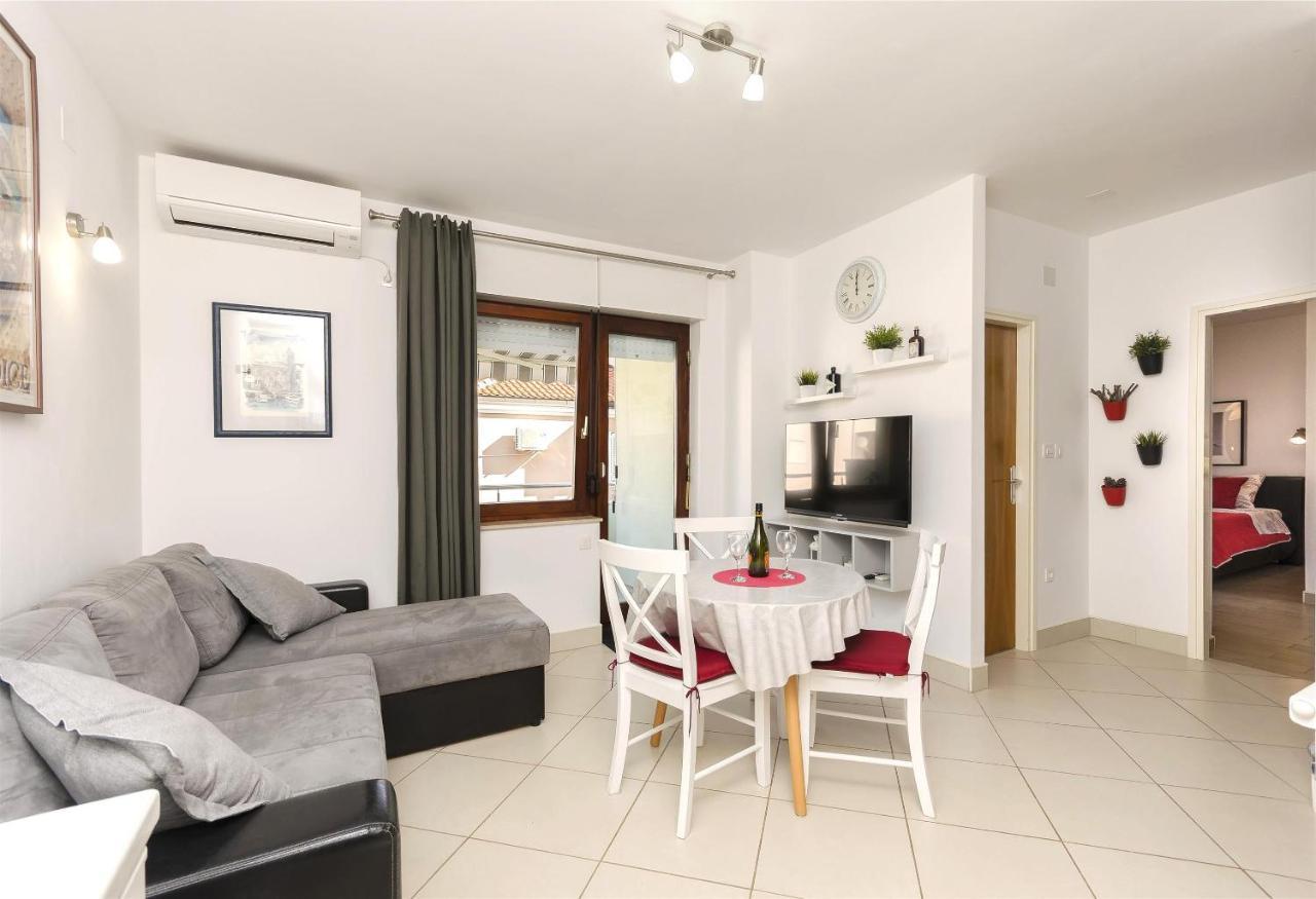 Apartment Mare Srima Exterior photo
